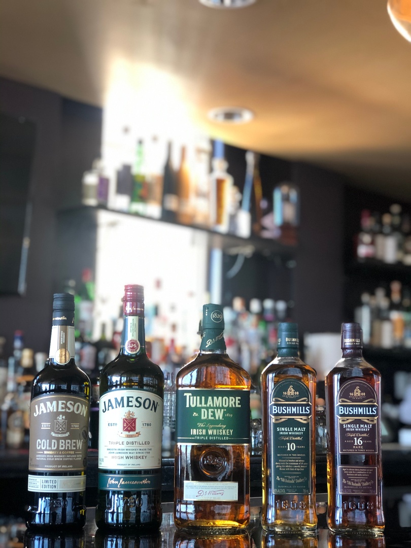O Bar tweet media