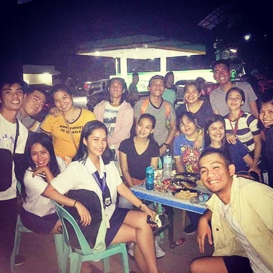 jaindzrose's tweet photo. After 4yrs nagkita-kita rajud😇❤
#Incomplete #highschoolclassmate https://t.co/3O0nogs2JL
