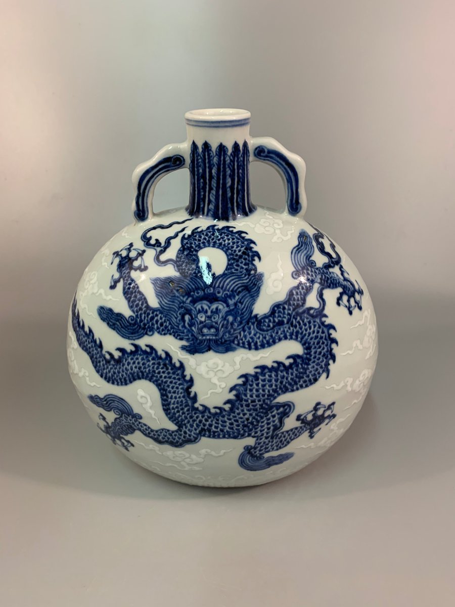 rickysunSV's tweet photo. How much do we know about Dragons on antique porcelains?  These handcrafted images of dragons shown on early Ming Dynasty court wares are magnificent. https://t.co/lubKSb7NJp