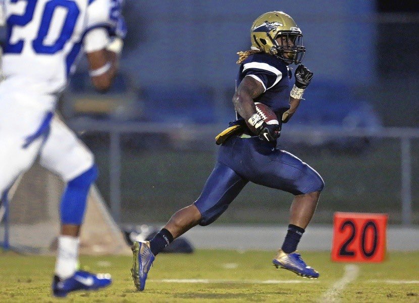 d1_washington's tweet photo. Blessed to receive an offer from North Carolina Wesleyan College 🔵🟡 @OHSKnightsFB @NCWesleyanFB #Battle20gether https://t.co/vKjFgsncNR