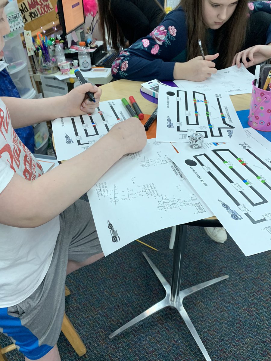 Our 4th graders had fun coding with Ozobots #GCPride #ozobots