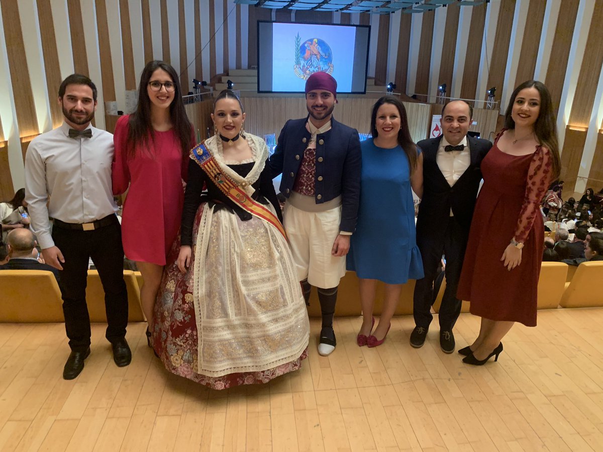 Hui estem a la Gala dels Esports! Replegarem el 2n premi del Campionat de Pàdel! 😍 &lt;a href=&#34;/JCF_Valencia/&#34;&gt;Junta Central Fallera&lt;/a&gt; #EsportsJCF #SócDeLaPunta