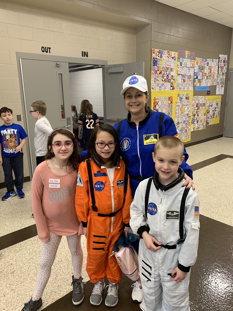 mitchell_teach's tweet photo. Reading about an American Hero, Sally Ride. Who’s yours? #rvican #sd113reads #sd113a #ReadAcrossAmerica https://t.co/YYxRKALGjW