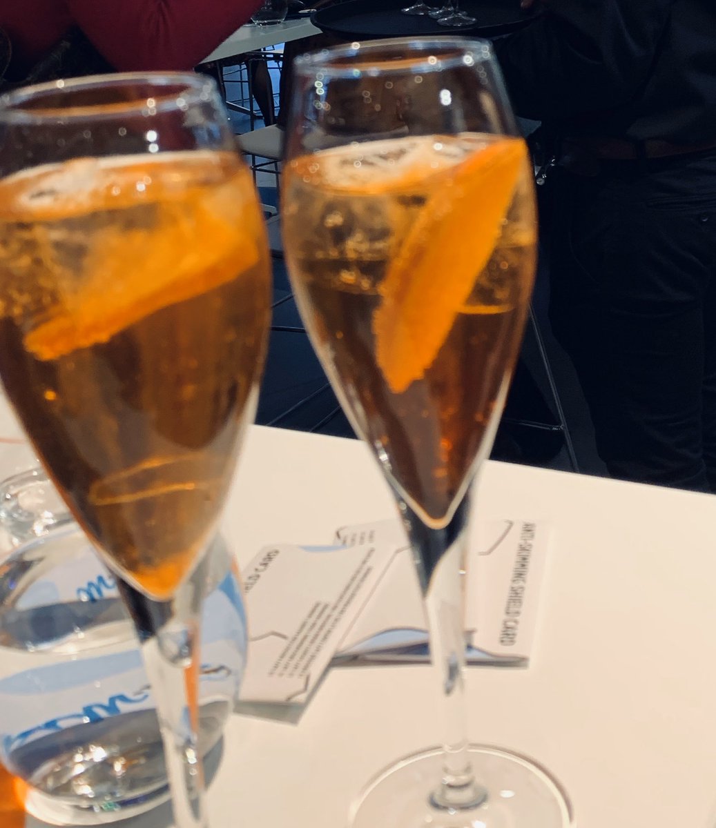 DeniseHeising's tweet photo. Today‘s #GlobalAfterwork is @MNet where Heike Leise & Nora Wittmeier filled us in with all the details on the future of #digitization. Thx to #Mnet @gd_women @BiaLorenzen 🌟👍🏻 #GDWinMUC #GDWxMnet https://t.co/fXN1pr6pgC