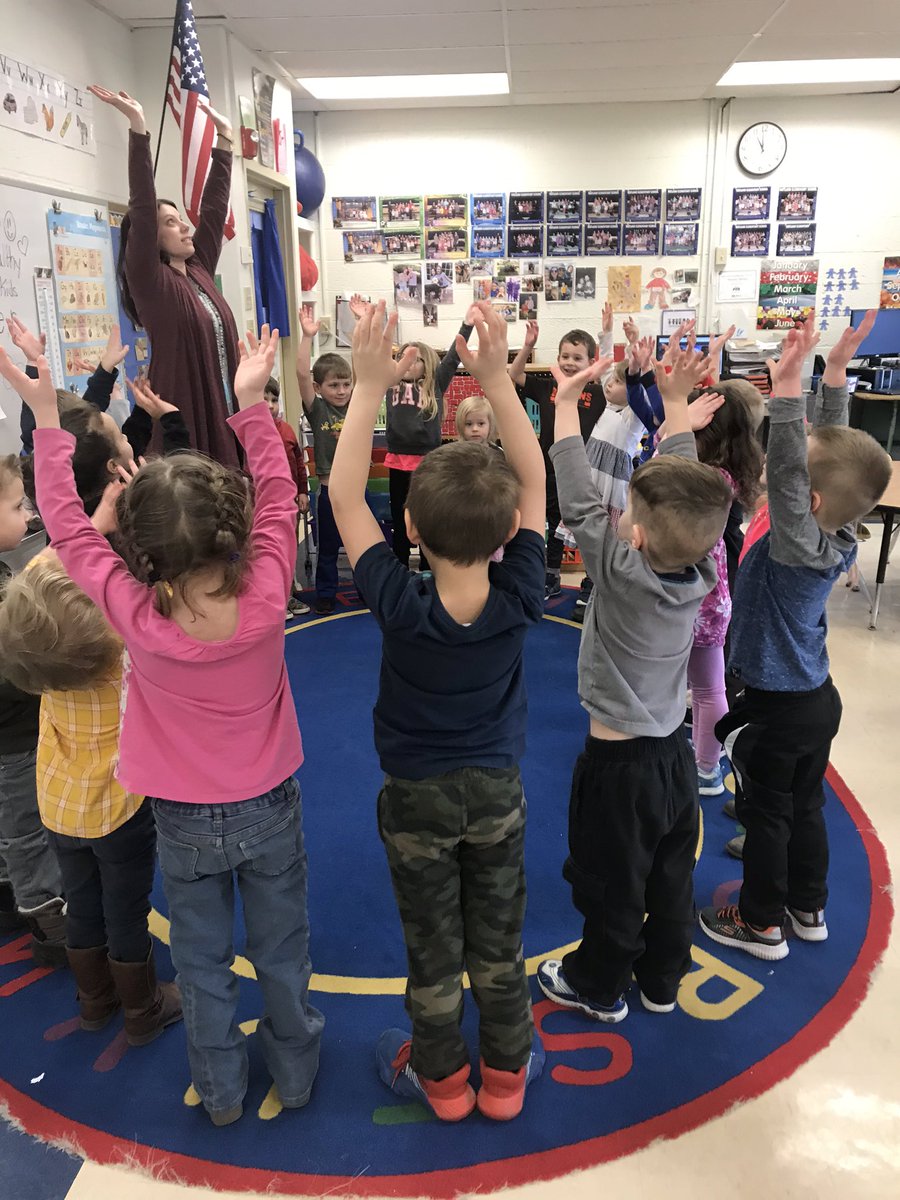 MrsMiller_PreK's tweet photo. Thank you to @JillianStanto14 for practicing yoga with us for our healthy kids unit! #kirtlandpreschool #hornetpride https://t.co/mQXxvHL9vJ