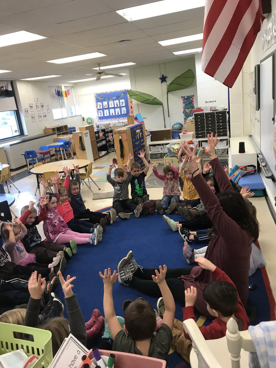 MrsMiller_PreK's tweet photo. Thank you to @JillianStanto14 for practicing yoga with us for our healthy kids unit! #kirtlandpreschool #hornetpride https://t.co/mQXxvHL9vJ