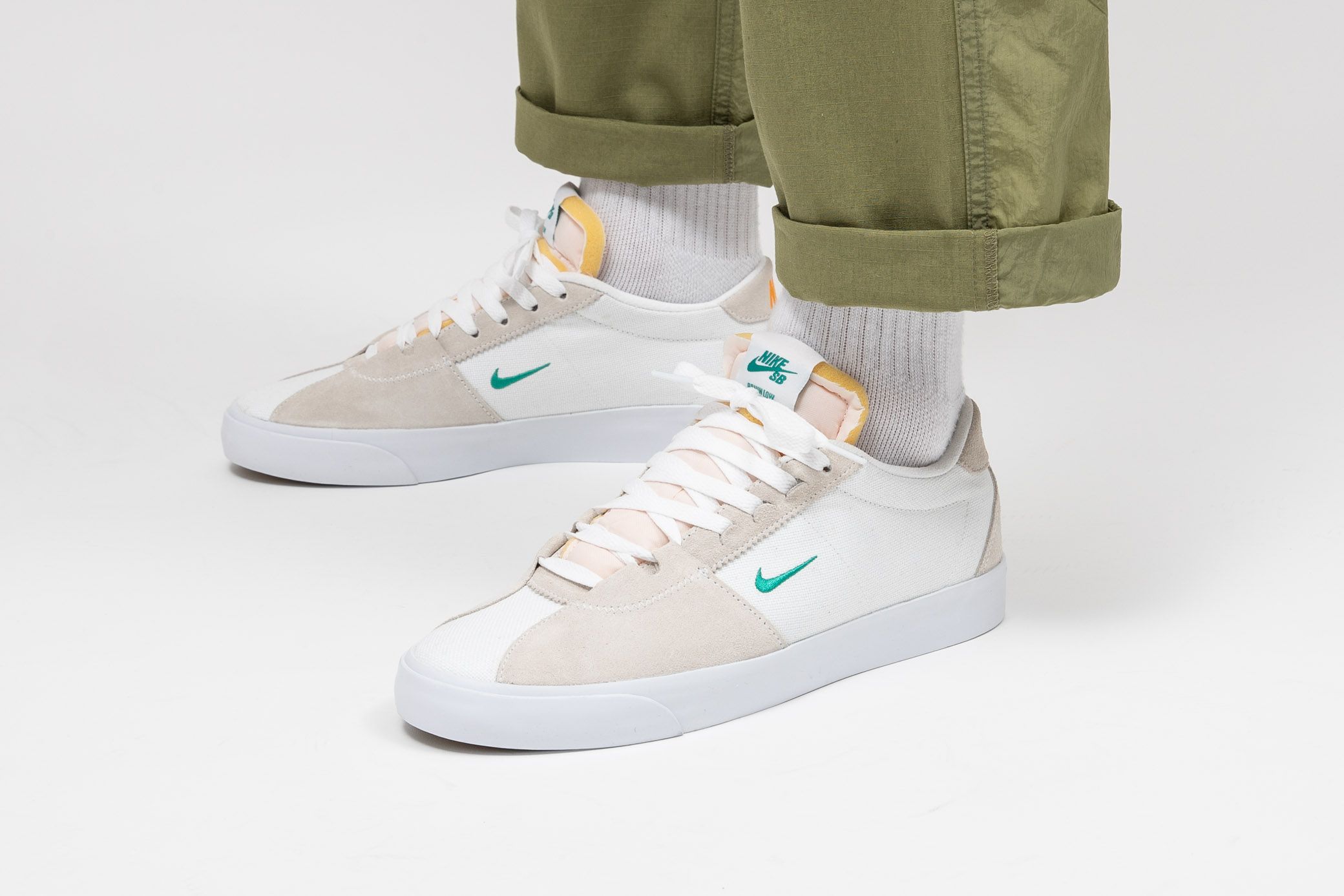 Titolo on Twitter: "Frayed stitching, exposed foam and a mix of materials create a patched look on these NIKE SB Air Zoom Bruin Edge in "White/Neptune Green" 🌱 shop here https://t.co/76nfkiIfhl