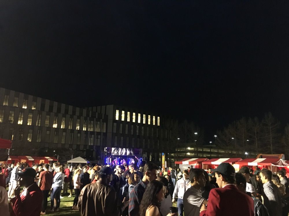 Sigma Sigma Carnival tweet media