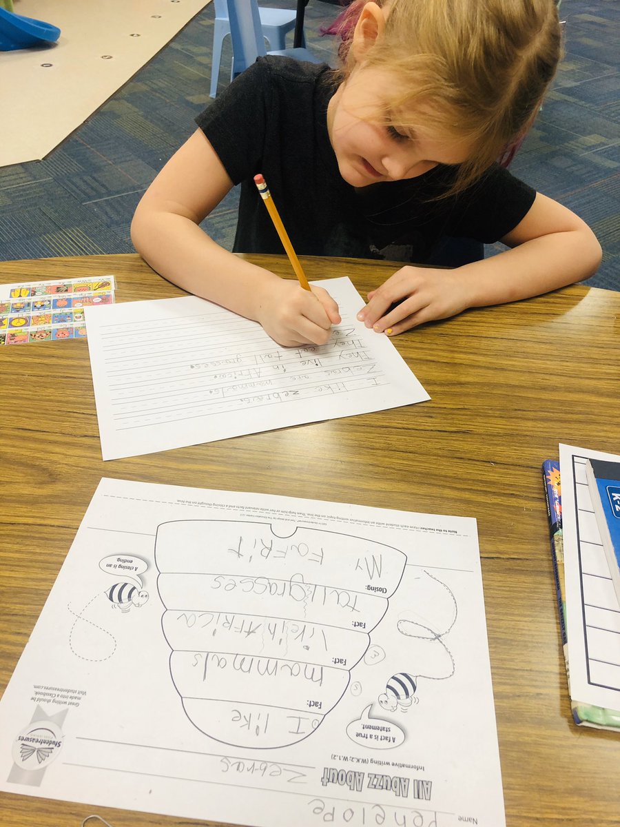 MissBrooksMC's tweet photo. Students hard at work writing their rough drafts for our book we are publishing ππβ¨ #OurFavoriteAnimals #StudentTreasuresPublishing @lord_512 @theSMSD https://t.co/S5DWNCRTJR