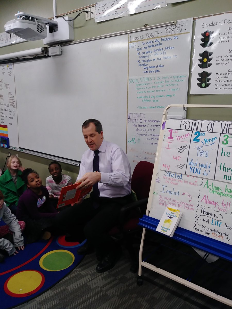 LovejoyCruisers's tweet photo. Thank you to some of our first time readers for Read Across America!
@MikeNaigIA @willkeeps28 @IowaPhoenix  @cowniefordsm https://t.co/647PY9m9e9