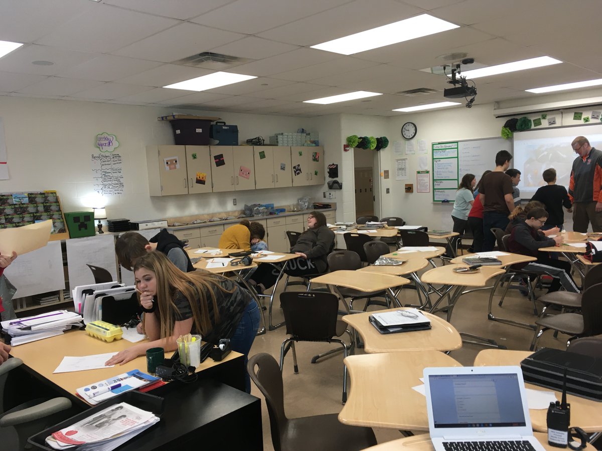 NYmiddleschool's tweet photo. Mr. Haskell and his class working on a experiment in 6th grade science.  Awesome to see engaging student led work. https://t.co/1M2l892djW