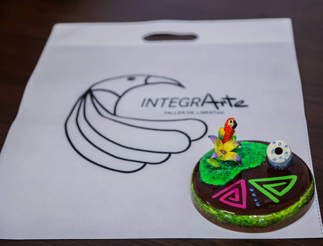 MiCulturaPma's tweet photo. Dentro de los temas abordados es incluir "IntegrArte" en las actividades culturales y ferias artesanales donde participe el Ministerio de Cultura.
#CulturaPanamá https://t.co/P5zHD4ipxE