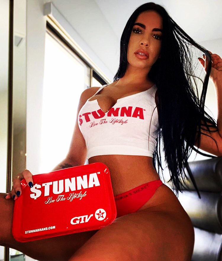 smokestunna's tweet photo. https://t.co/DY6ER4drsI
#StunnaBrand #Stunna #LiveThaLifeStyle #StunnaGirl #STUNNAGIRLS
#stunnakones @yesyn13 https://t.co/J2ahuKmuiH