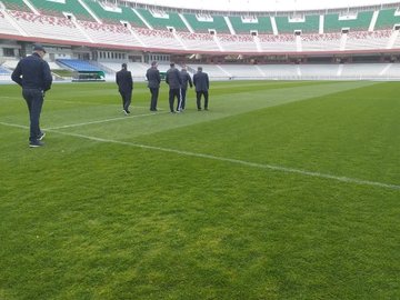 STADERENNES_arb's tweet photo. جمال بلماضي و طاقمه المساعد في زيارة لملعب 5 جويلية https://t.co/nBhAe9g6PY
