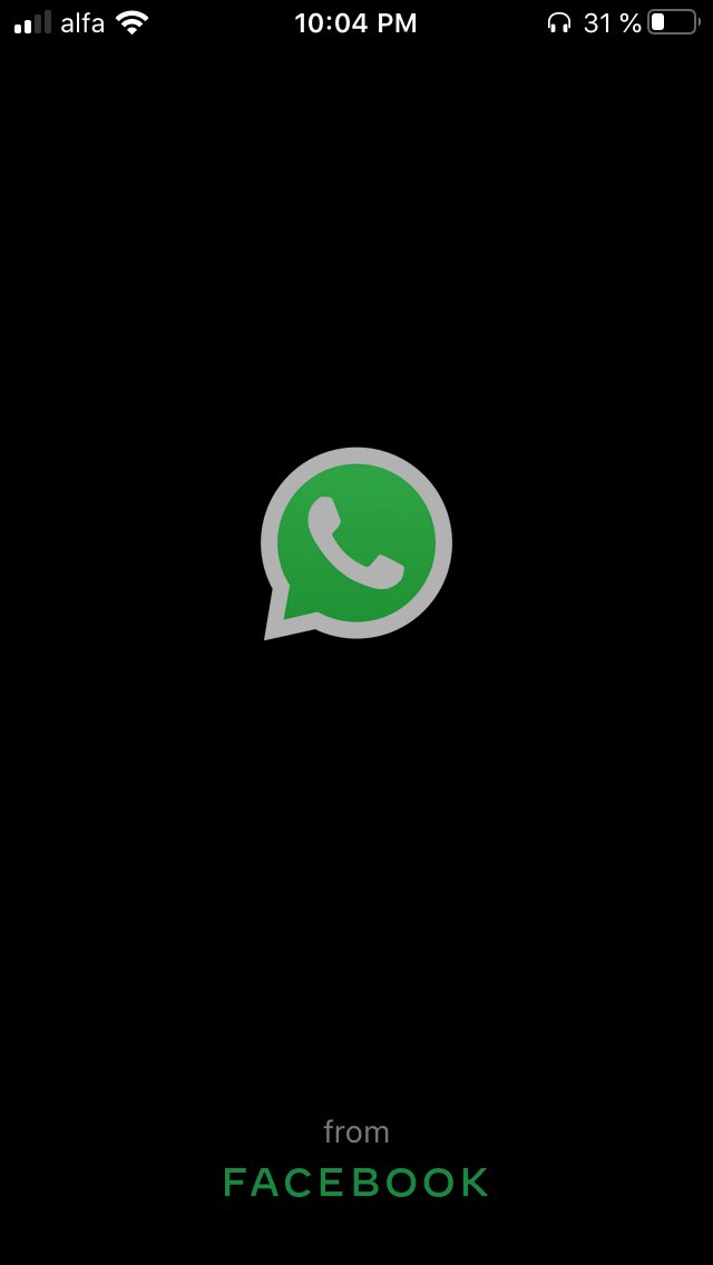 TweetsDeGray's tweet photo. bon c’est éclaté sauf le launch screen et les menus discussions au debut https://t.co/PMmhHh8Awf