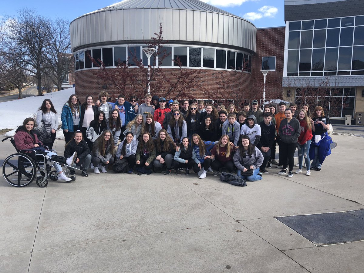 Traditional group pick from our annual 9th grade campus visit.  This year it was UW Stout! #gocrickets