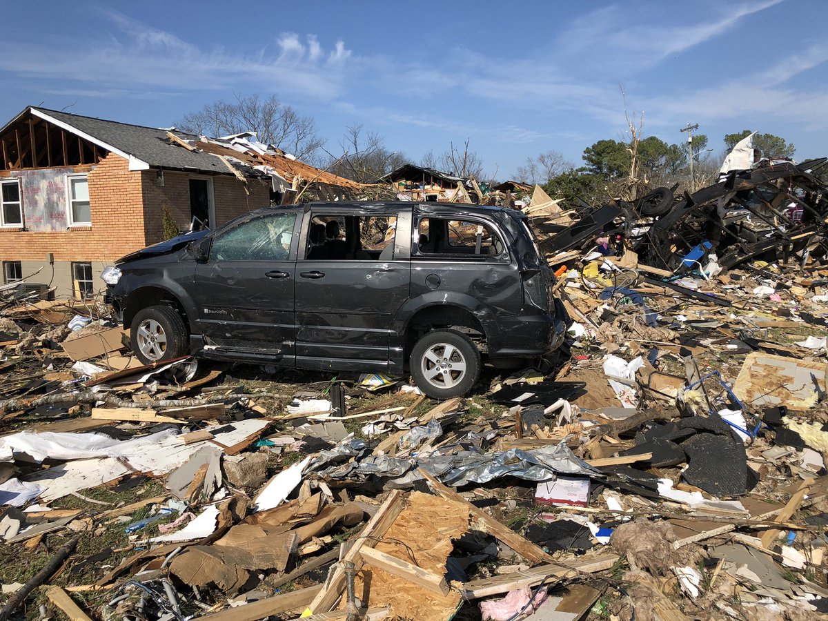 BIGJOEONTHEGO_'s tweet photo. Twitter family, y’all are amazing to reach out and help this family.  @pulte please DM me and I have all the contact info.  This family saved and saved to buy a special van because their daughter is a paraplegic and it’s gone. https://t.co/KDQRRzJBzy
