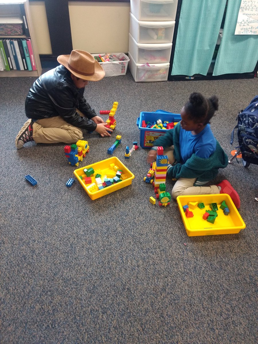 PamelaStich's tweet photo. Sometimes indoor recess is a wonderful thing!! @cooperrockets https://t.co/tgepUghfPE