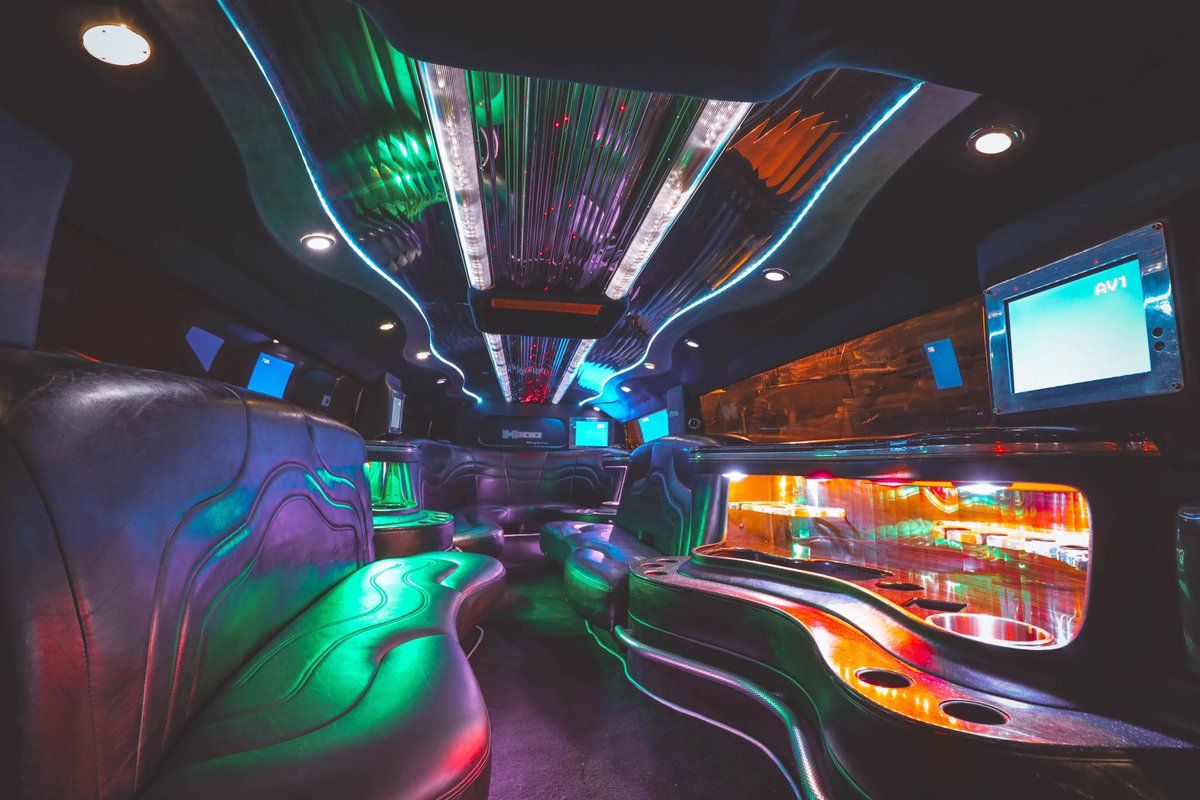 RelentlessLimo's tweet photo. Early #prom #hummer #limo service deals in #LongBeach, visit https://t.co/j7MH4CbPnj for details! https://t.co/A2zEu1Ob8g