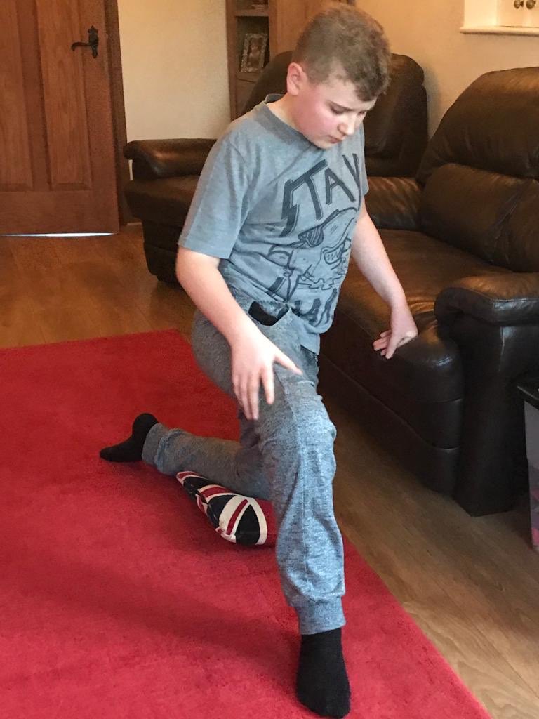 alexs_journey's tweet photo. Hi everybody! It’s Alex! I had Physiotherapy this evening. It was tough but I am working hard. 💪🏻🦿 #AlexandersJourney #ChildhoodCancer #TeamAlex #CancerRehab #StandForAbility #Physiotherapy https://t.co/Sv6ZJjBPFI