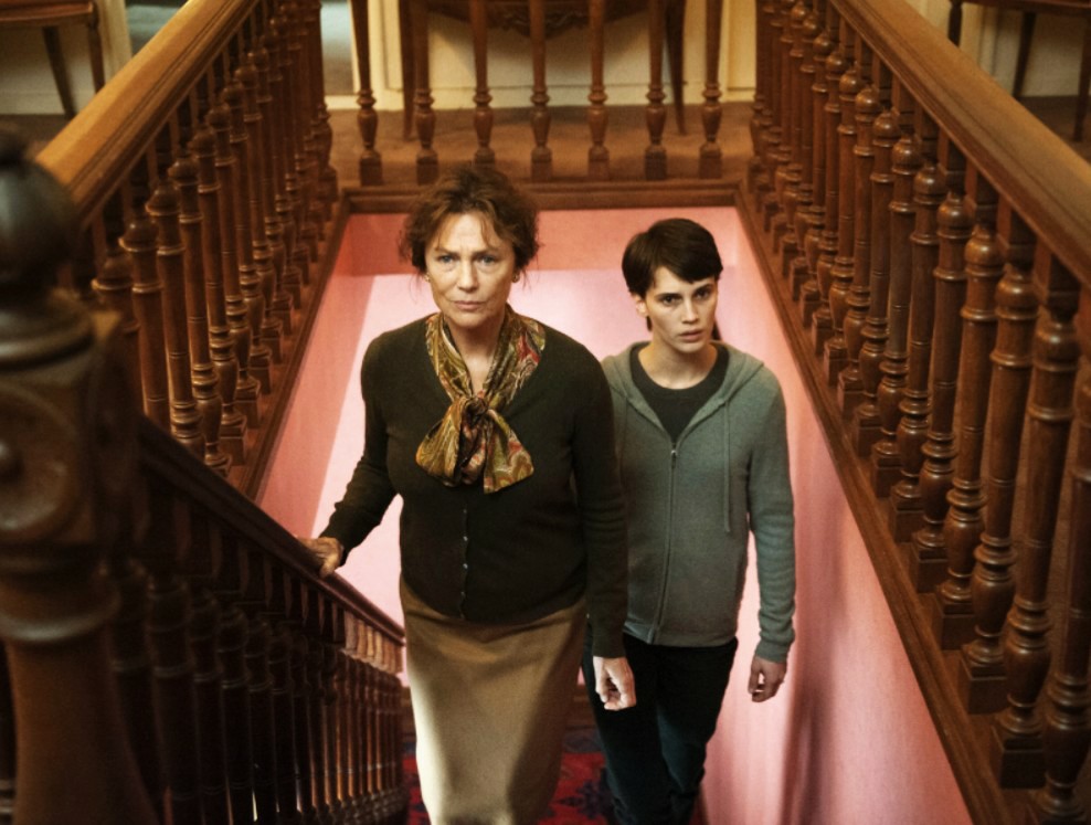 17tonim's tweet photo. THRILLER #LAmantDouble
#ElAmanteDoble
#FrançoisOzon
#JacquelineBisset
#MarineVacth
#JeremieRenier https://t.co/YXa5736Msv