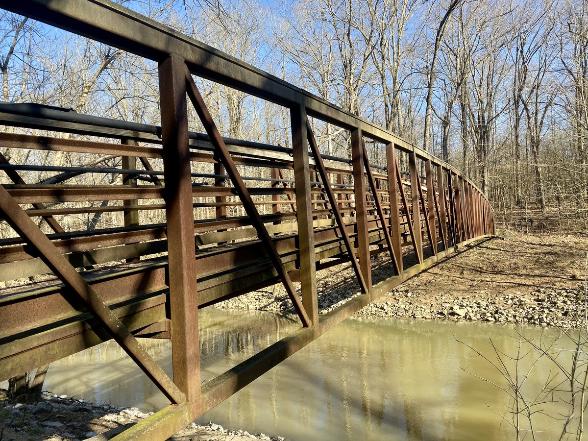 I’ve been down with the flu this weekend. It’s really done a number on me. So nothing but easy short hikes for me. Like Heron Pond. #SouthernIllinois