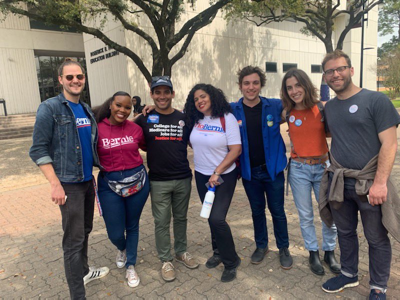 skylerstroup's tweet photo. Big crew turning out TONS of students for @BernieSanders in #Texas. 

Students know we need #CollegeForAll and #studentDebt cancellation. 

#NotMeUs #SuperTuesday #Bernie2020 https://t.co/xjWfpDYkYa