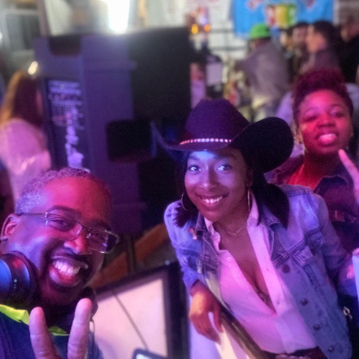 DJDUCE3's tweet photo. HoustonBBQCookoff2020
#adjlife #miccheck12 https://t.co/uf8U1sSKtk