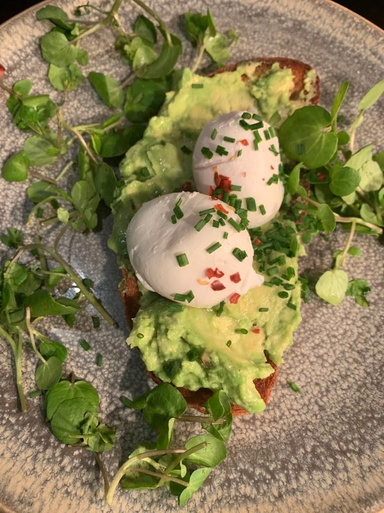 BBthreadneedle's tweet image. Join us for delicious breakfast🥐🍳🥓🍞🥑 at Brasserie Blanc at Threadneedle Street from Monday till Friday at 7am -11am, we have several A la Carte breakfast choice for you to choose from! Click the link below and take a look for yourself. 
buff.ly/2SsnehC