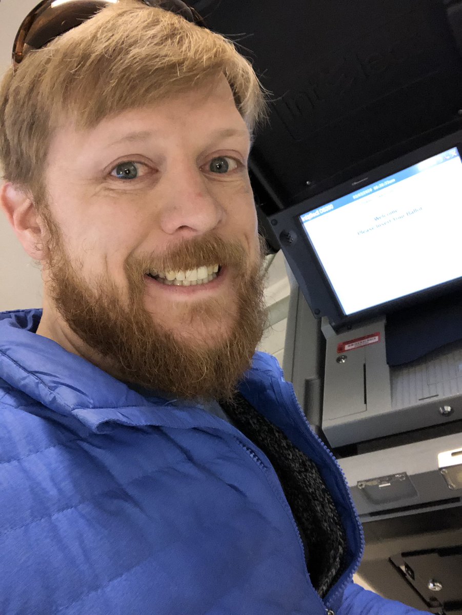 kimbertk's tweet photo. Voter 103! Get out and vote! #HappySuperTuesday #MinnesotaPrimary #VoteForWarren https://t.co/QmcMgkDdTU
