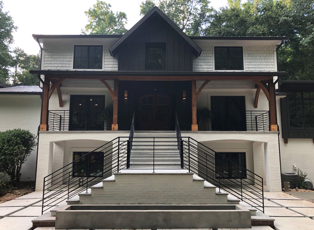 SIAironDesign's tweet photo. Check out this amazing handrail project on this gorgeous home, done by SIA Iron Design!
#metalfencing #woodfencing #metalfence #woodfence #SIAIronDesign #IronDesign #IronWork #CustomIronWork #Fencing #Gates #Staircases #AutomatedGates #DrivewayGates #atlanta #georgia https://t.co/pnsgb92WHv
