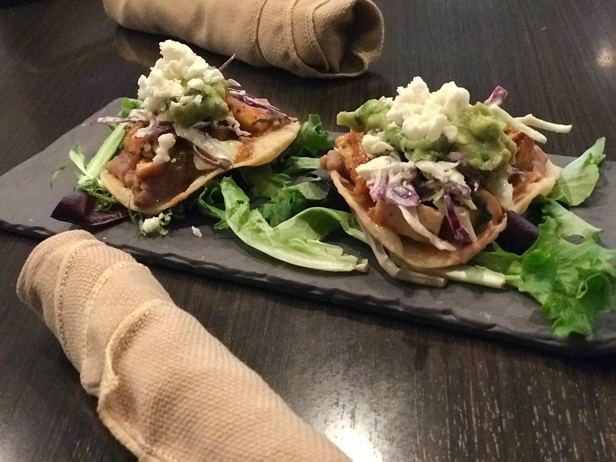 Try these yummy chicken tostadas for only $5 during #HappyHour!