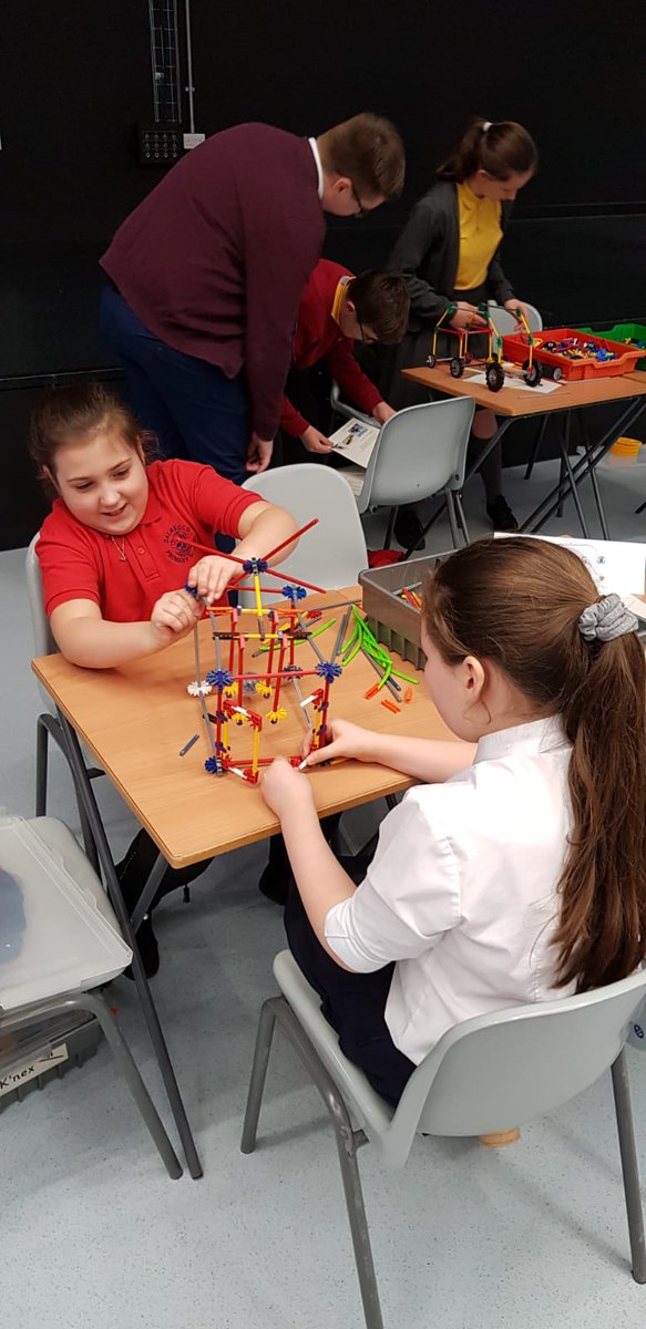 DalreochPrimary's tweet photo. Our Primary 6 KβNex team enjoyed competing in the #KnexChallenge @Dumbarton_Acad today. https://t.co/N5sWXKFqKB