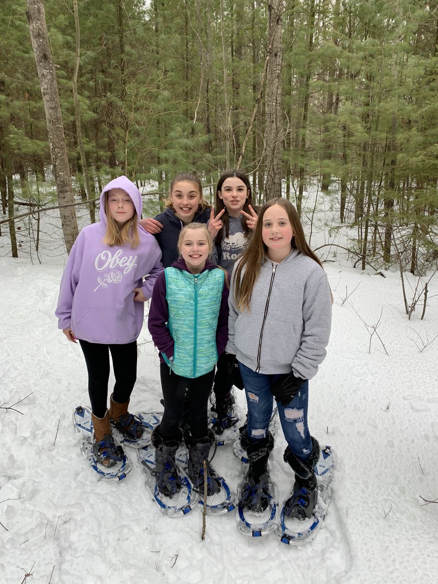 TosCentral67's tweet photo. So lucky to have a forest to snowshoe in at TosCentral! @TosorontioPS @SCDSB_Schools @scdsboutdoors https://t.co/eWUM0nToLl