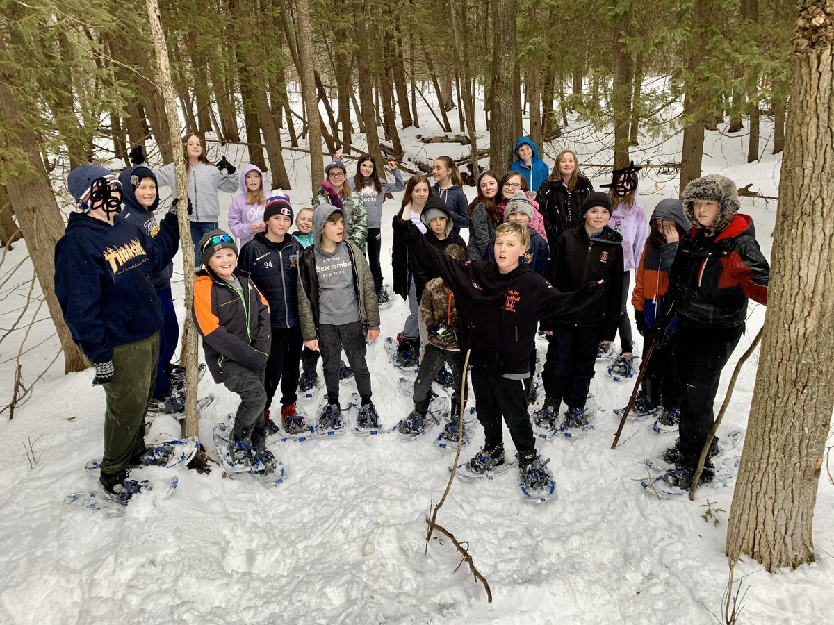 TosCentral67's tweet photo. So lucky to have a forest to snowshoe in at TosCentral! @TosorontioPS @SCDSB_Schools @scdsboutdoors https://t.co/eWUM0nToLl