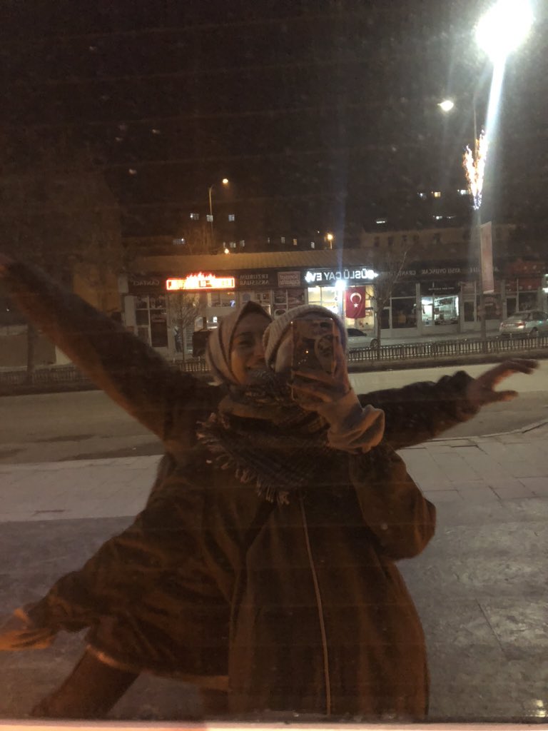 Biz Türkiye’de Erzurum siz  nxnxndndn