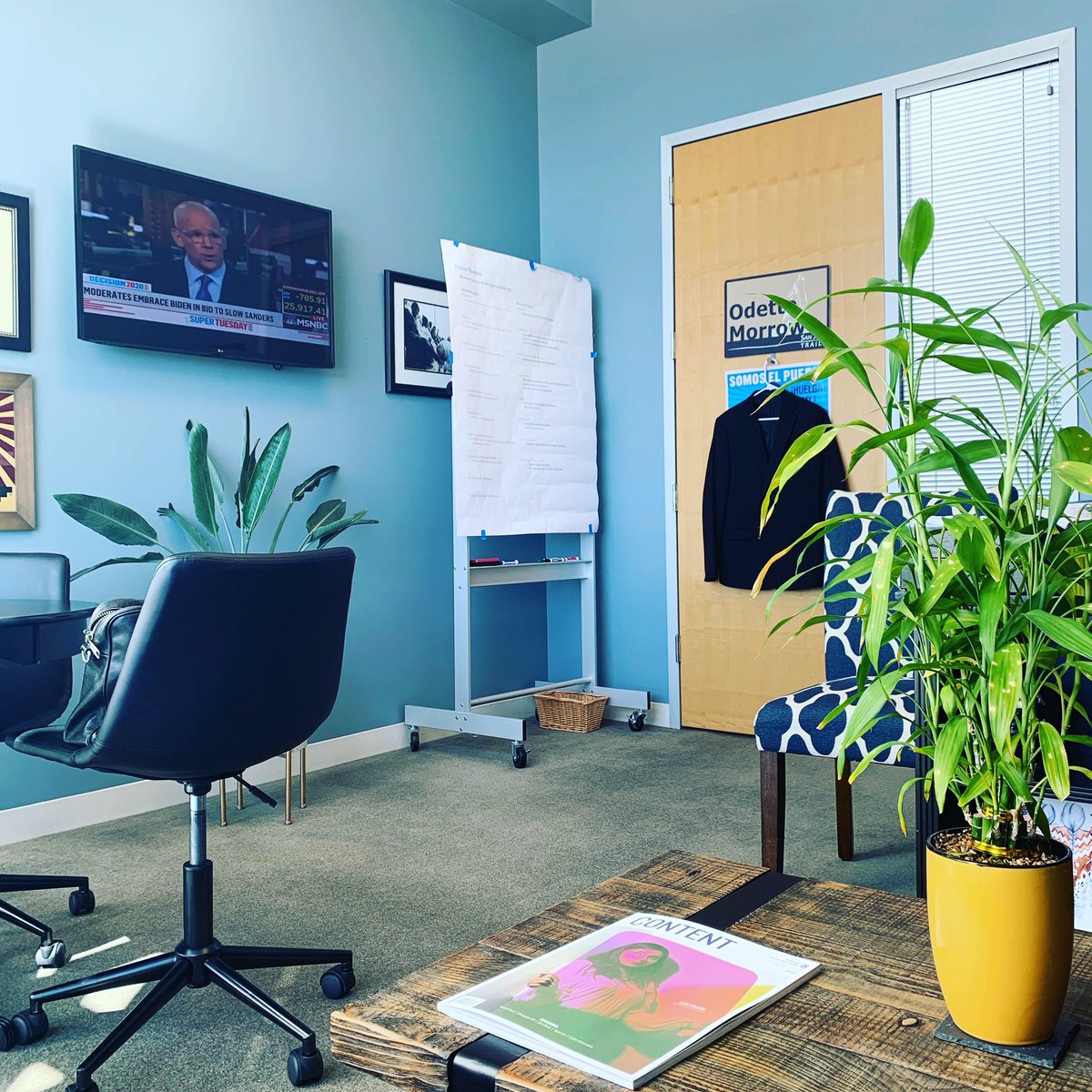 I’m sitting here in my office before I head off to the council meeting and many things run through my mind...

My team and I have done our best to represent the more than 100k residents of District 2.We’ll  get the win tonight and remain committed to moving our community forward!