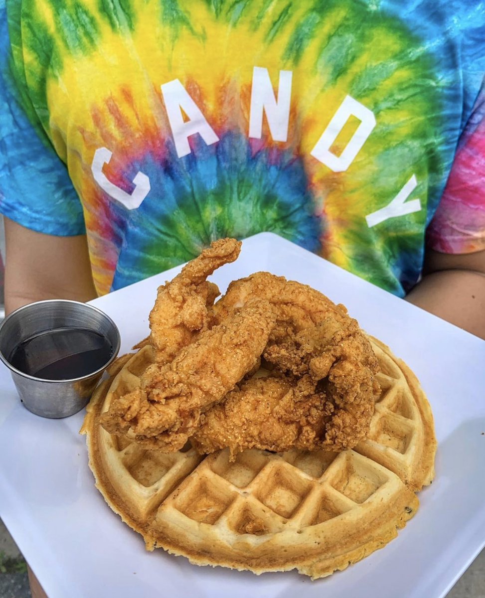 houstonfoodiess's tweet image. Candy Shack Daiquiris 😍 
instagram.com/candyshackdaiq… 

5111 Washington Avenue, Houston TX 

Over 28 flavors and they also have food! (Food only on weekends)