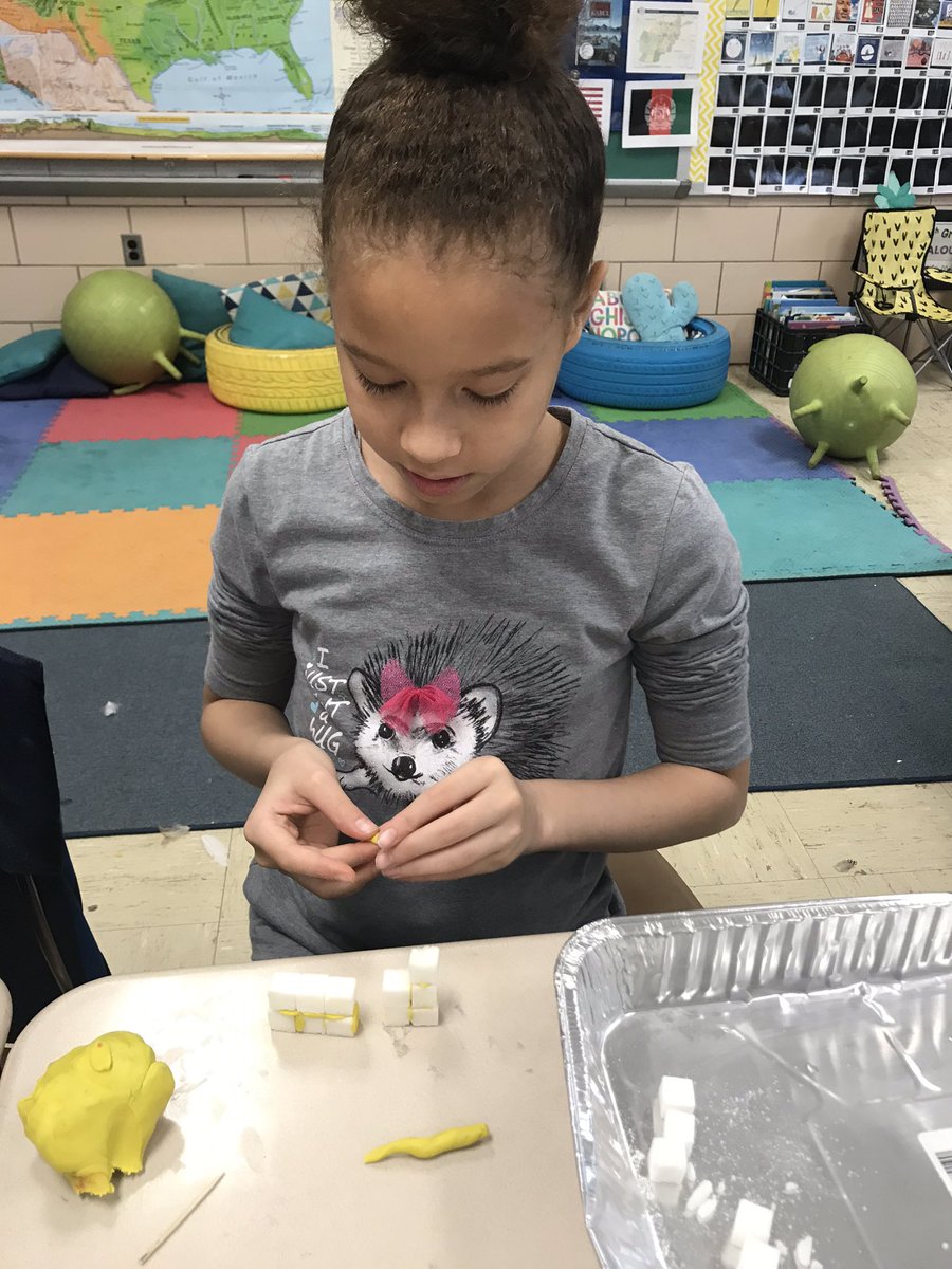 Carey Domena tweet media