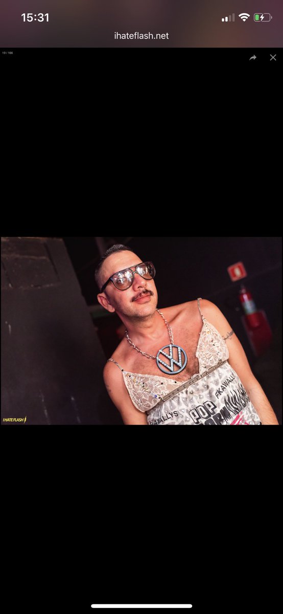 fkawallys's tweet photo. Na @ppprnfest #relax #StupidLove #ihateflash https://t.co/hnLDq3Ms0r