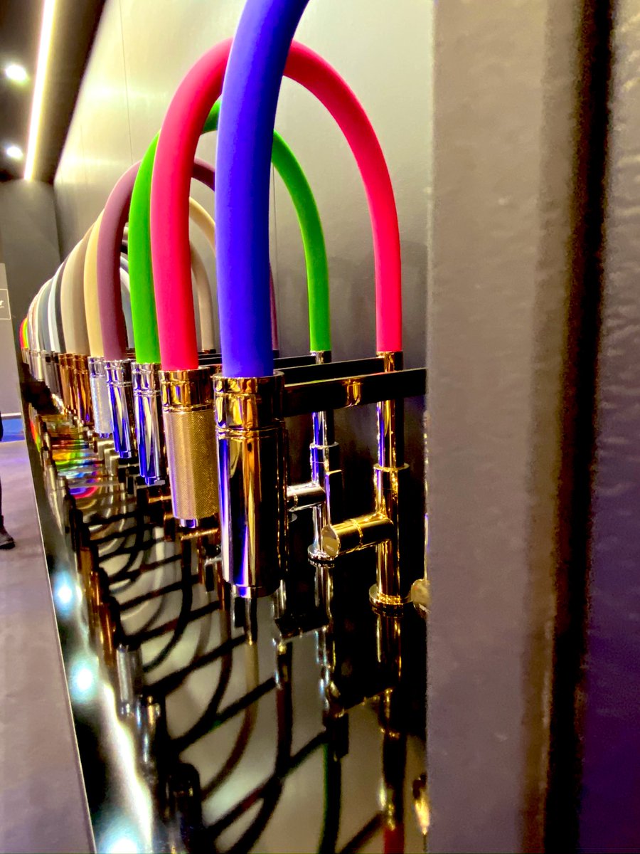 TuMewnLtd's tweet image. Taps in all the colours of the rainbow @1810co 
🌈 🌈🌈🌈🌈 @kbb_birmingham 
#the1810company #kitchentaps #tumewn