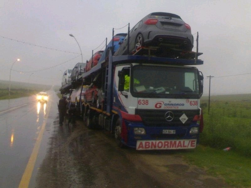 KotiTrailers's tweet photo. #KotiTrailers #PastJobs
Retrofits for Grindrod Logistics! https://t.co/ZrGaYLVS3z