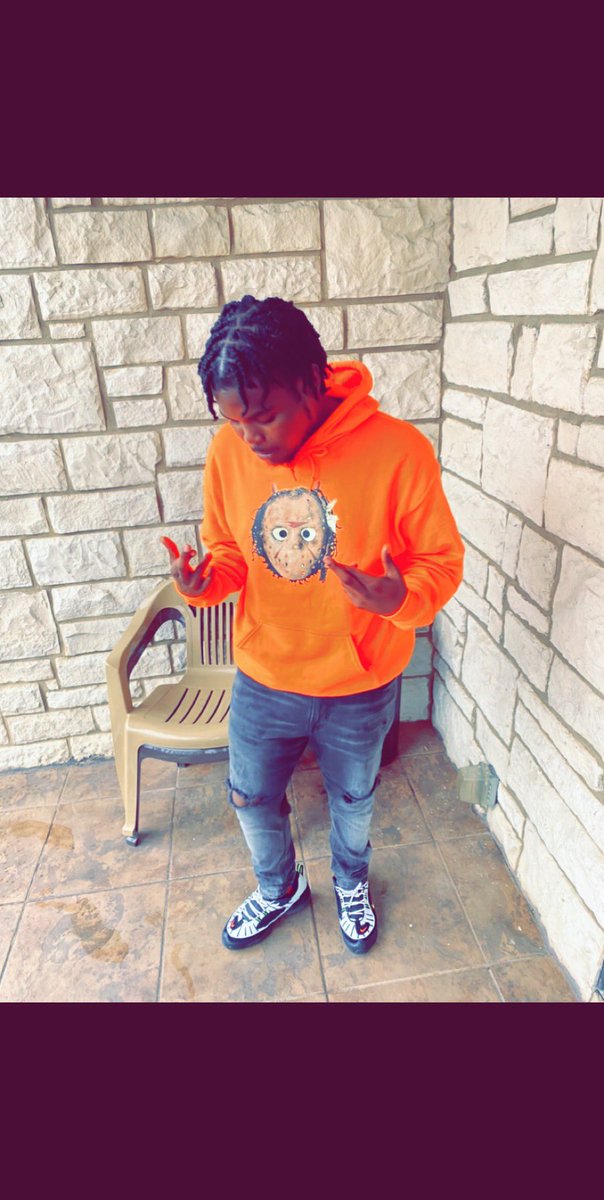 QuixkDraw_Smoov's tweet photo. Hoodrixh Nigga ,Mo Money 💰 Mo Problems👹 https://t.co/hDzxqoodIh