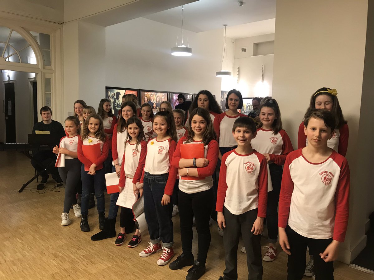 trainingchoir's tweet photo. Da Iawn to all the Training Choir on performing @chaptertweets this evening as part of the St David’s Day celebrations! #ccvg #sing https://t.co/lZqD2uNhip
