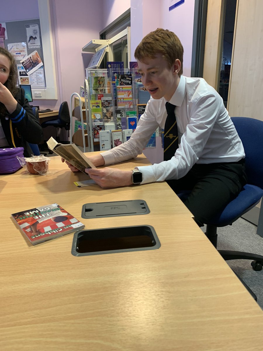 GHS_Reading's tweet photo. Jack reading ‘The Hobbit’ - what a star ⭐️ #readingforpleasure #scottishbooktrust https://t.co/FllcrwAWs9