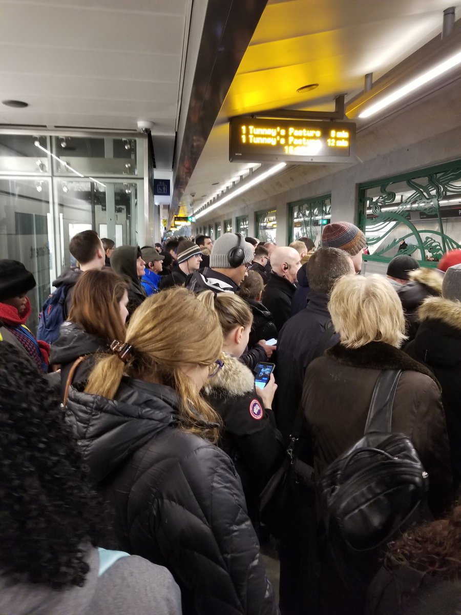 Parliament totally full. No way people can get down the stairs. Thanks for the nonsense and stupidity @AllanHubley_23 <a href="/JimWatsonOttawa/">Jim Watson</a> 

No buses, nothing....who cares eh guys?

<a href="/OccTranspo/">Occasional Transport (On BSky)</a>