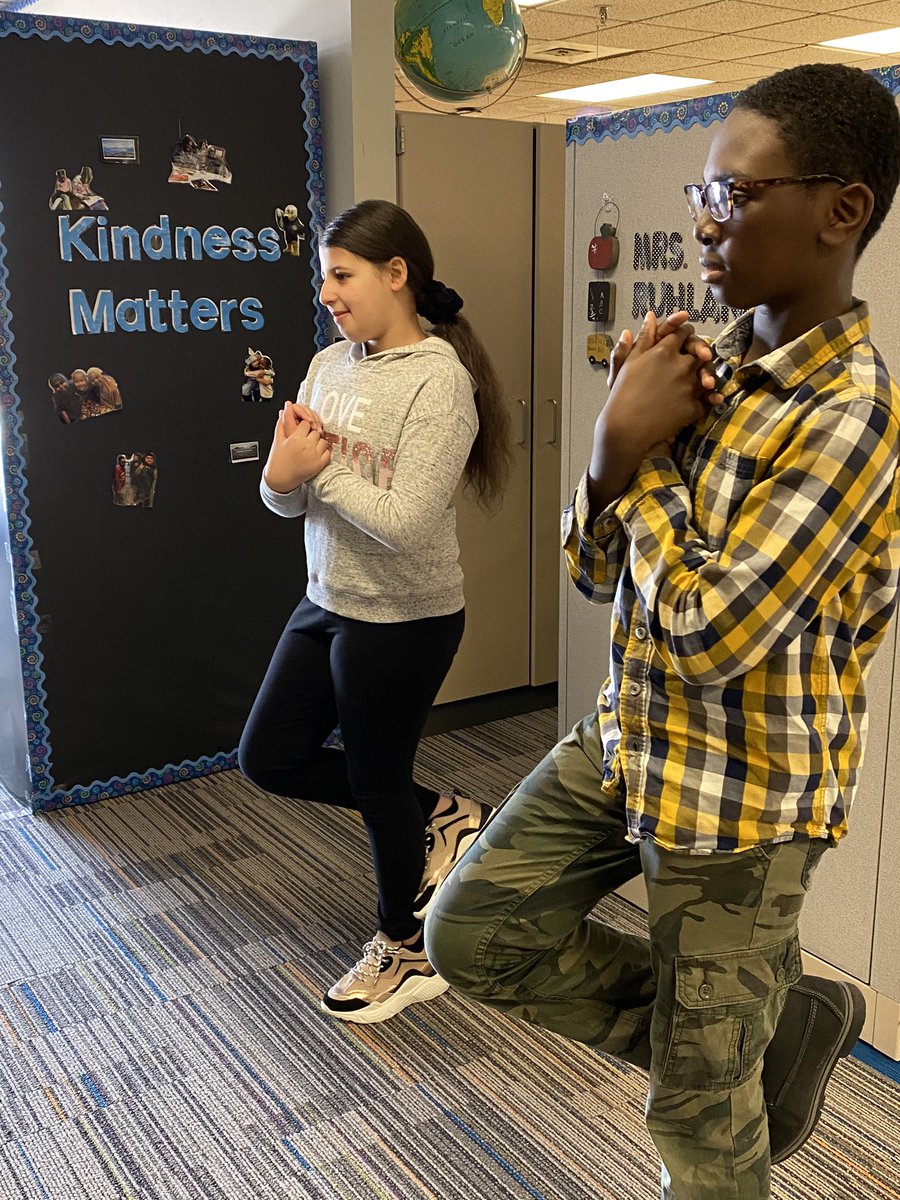 maria_ruhland's tweet photo. 5th gr. students @SkyOaksElem are continuing to Drop Everything and Move w/ the Eagle pose today. What balance these two friends have!! ππΌπ #WeAreSkyOaks #PauseMoveLearn https://t.co/sHeEYrarCa