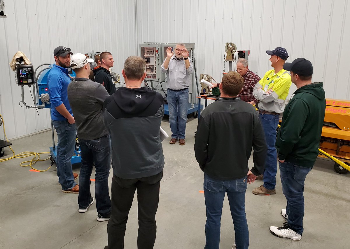 Dirk E Maier tweet media