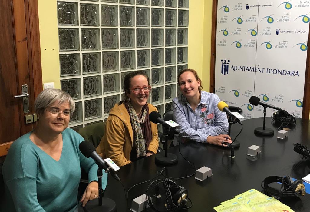 grupnodrissa's tweet photo. Huí en La veu d’Ondara, parlant sobre mites de la lactància. Vera Zaragoza, Mari Carmen Almiñana i Laura Pacheco, de Grup Nodrissa. S’emetrà el dijous a les 11h. Dial 107,4 https://t.co/W6le9Kjtzj