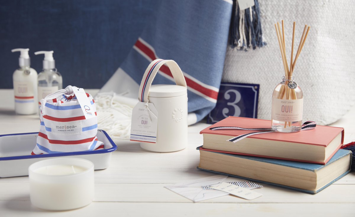 Get ready for warmer weather with our new OUI! scent. ☀️  A fragrance that celebrates the joys of spring and summer with a fresh twist on citrus. #travelgear #thehappynow #merseaco #travelgirl #sheisnotlost #exploremore #travellust #traveldeeper #iamatraveler #sunnydays